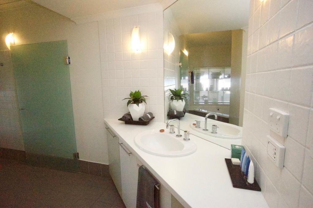 Lorne Beachfront Accommodation Exterior photo