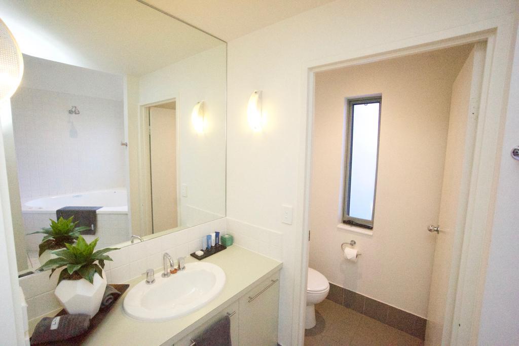 Lorne Beachfront Accommodation Exterior photo