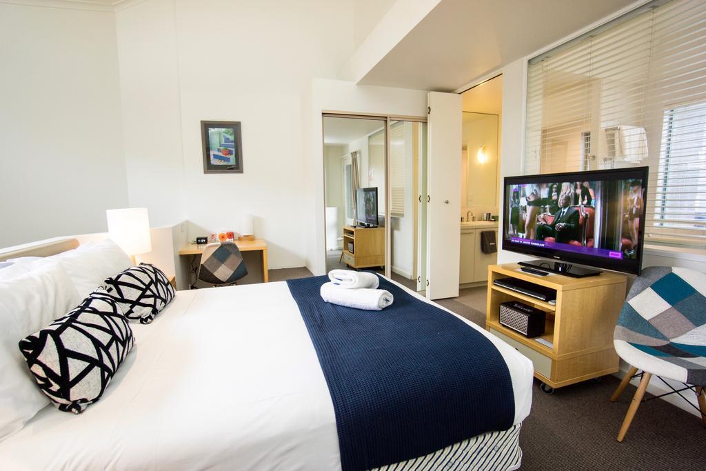 Lorne Beachfront Accommodation Exterior photo